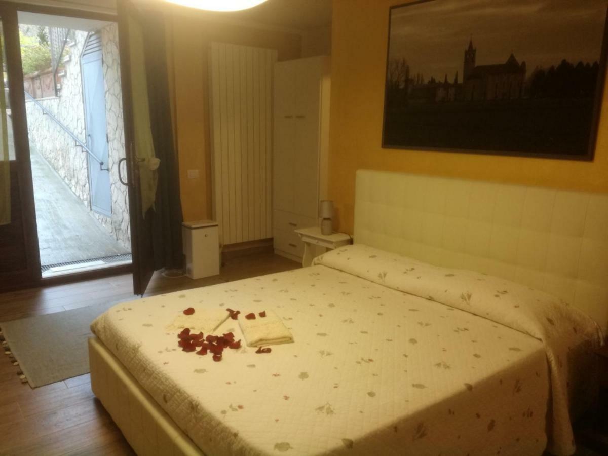 Ferienwohnung La Stella Di Eva Assisi Exterior foto
